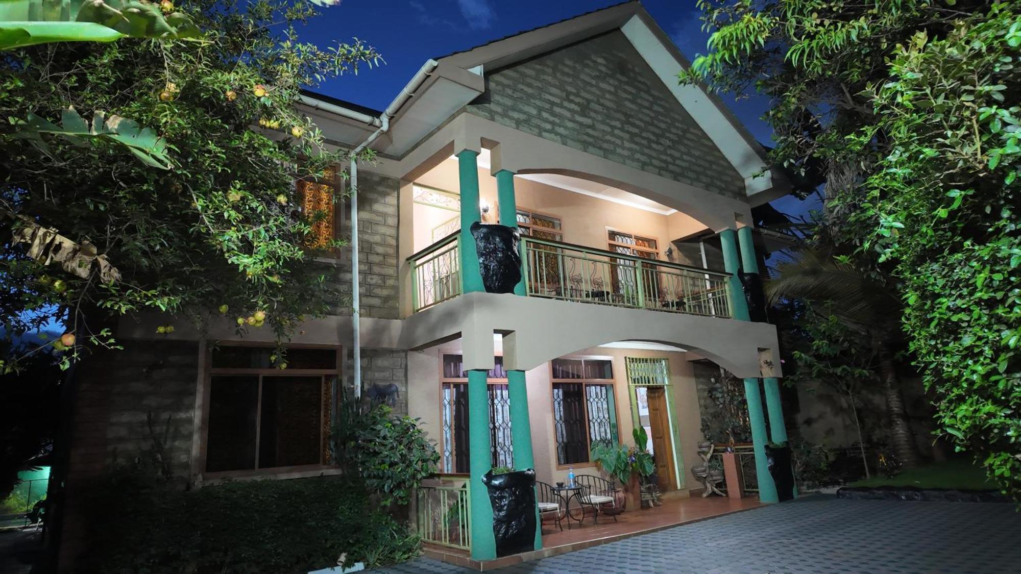 ארושה Korona Villa Lodge מראה חיצוני תמונה